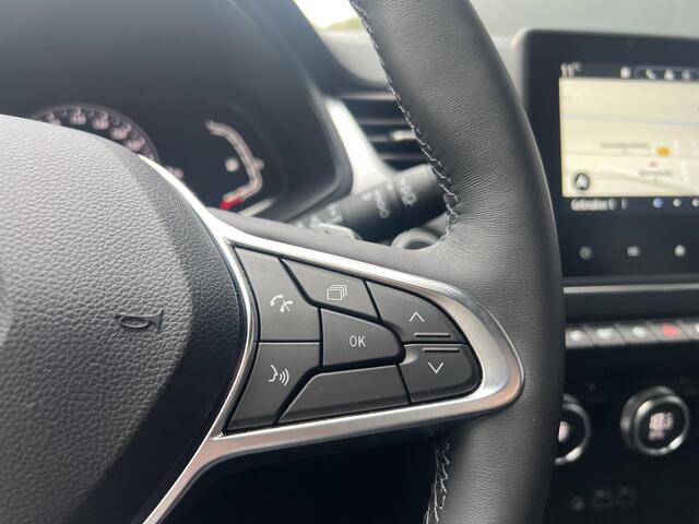 Renault CAPTUR 1.3 Techno Automaat / Stoel & Stuurverwarming / Achteruitrijcamera / Adaptief Cruise Control / Navigatie / Apple Carplay & Android Auto /