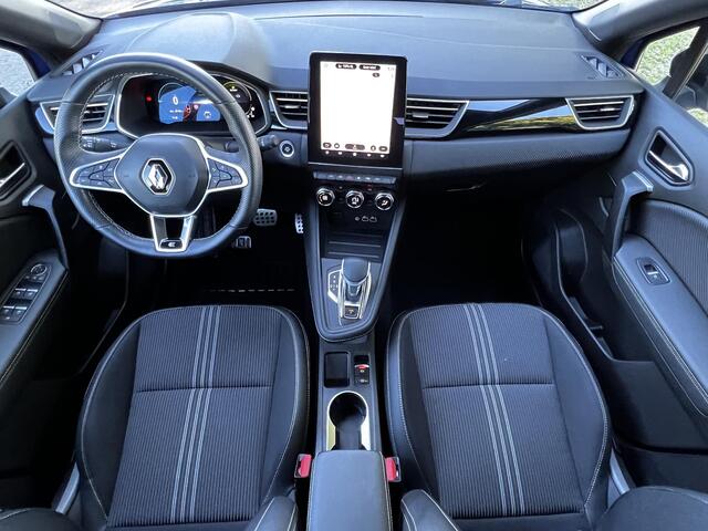 Renault CAPTUR 1.6 E-Tech full hybrid 145 engineered Automaat / Dealer onderhouden / Camera 360° / Stuurverwarming / Adapt. CC / Dode hoek detectie / 18" LM Wielen /