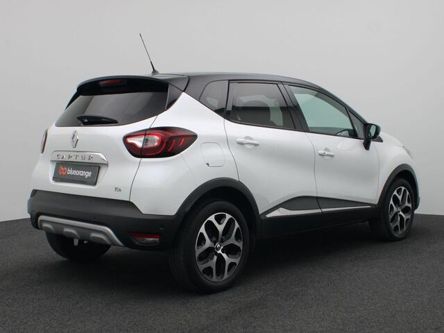 Renault CAPTUR 1.2 TCe Intens 120PK Aut. Achteruitrijcamera, Side Assist, Keyless, Clima, Navi, Cruise Controle, Parkeersensoren voor en achter, 17" LM Velgen