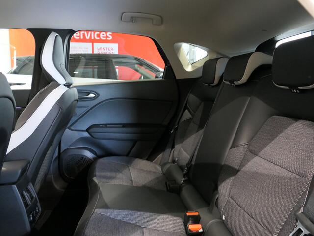 Renault CAPTUR 1.0 TCe 90 Intens *1e Eigenaar en Dealer onderhouden!* - Adaptive cruise, 360 camera