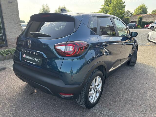 Renault CAPTUR 0.9 TCe Limited Navigatie / Carplay / Keyless