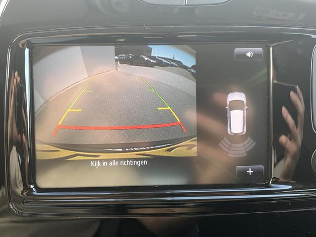 Renault CAPTUR TCe 90 Bose / 100% Dealer onderhouden / Achteruitrijcamera / Cruise- en Climate Control / Navigatie full map / Keyless Entry & Start / Parkeersensoren voor en achter / Bose Premium Audio / Dodehoekdetectie / Bluetooth