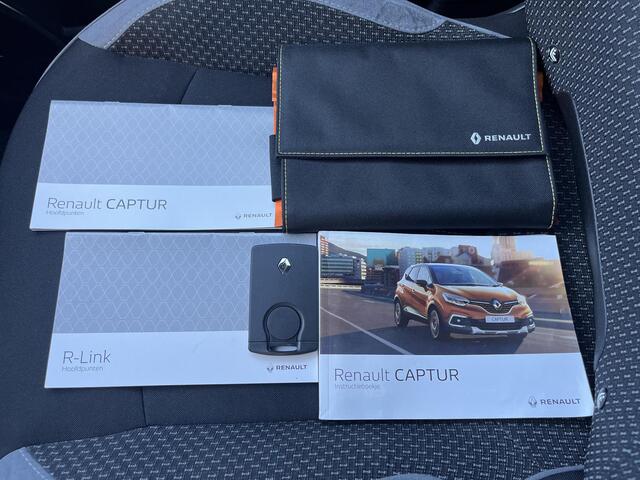 Renault CAPTUR TCe 90 Bose / 100% Dealer onderhouden / Achteruitrijcamera / Cruise- en Climate Control / Navigatie full map / Keyless Entry & Start / Parkeersensoren voor en achter / Bose Premium Audio / Dodehoekdetectie / Bluetooth