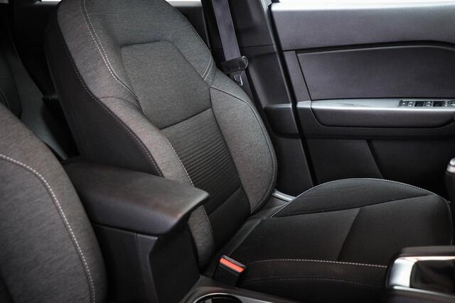 Renault CAPTUR 1.0 TCe 90 Business Zen | COMFORT / STYLE / PARKING- PACK | DAB | APPLE | CAMERA