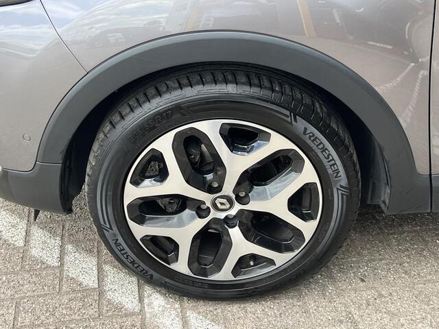 Renault CAPTUR 1.3 TCe Intens | Trekhaak | Navigatie | Achteruitrijcamera | Panorama dak | LED | DAB | Climate Control | Key-less | Cruise Control |