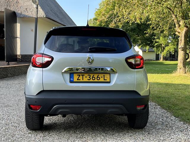 Renault CAPTUR 120 PK Bose, Camera, Leer, Navi, Pano