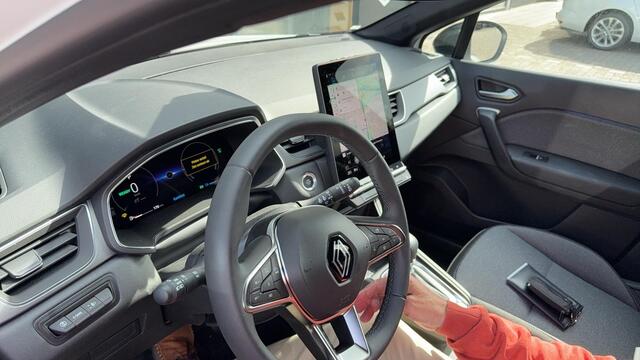 Renault CAPTUR 1.6 E-Tech full hybrid 145 techno | Navigatie | Parkeersensoren & Camera | Panoramadak |