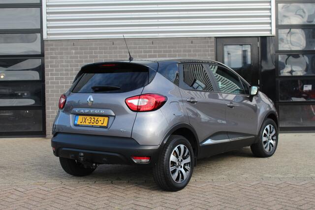 Renault CAPTUR 0.9 TCe Limited / Cruise / PDC / Navigatie / N.A.P.