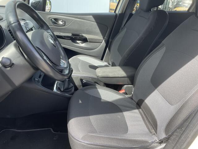 Renault CAPTUR 0.9 TCe Dynamique / Climate-control / Navigatie / Trekhaak / Stoelverwarming /