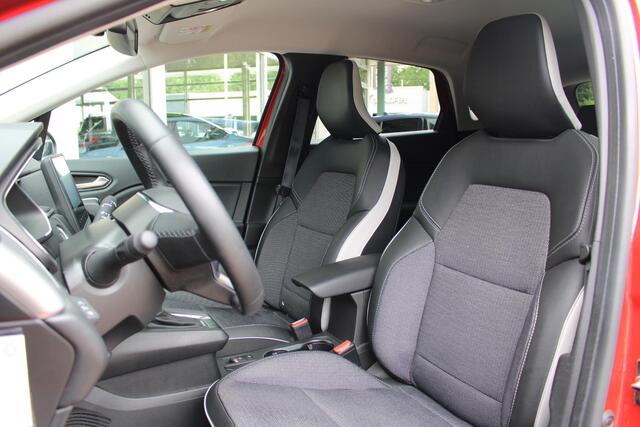 Renault CAPTUR 1.6 E-Tech Hybrid 145 Intens Automaat | Achterruitrijcamera | All season banden | Trekhaak