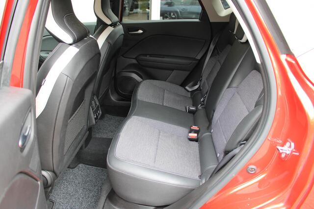 Renault CAPTUR 1.6 E-Tech Hybrid 145 Intens Automaat | Achterruitrijcamera | All season banden | Trekhaak