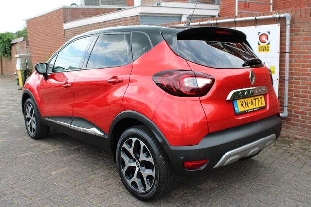 Renault CAPTUR TCe 90 pk Intens met o.a. dode hoek waarsch./e.c.c. /navi.
