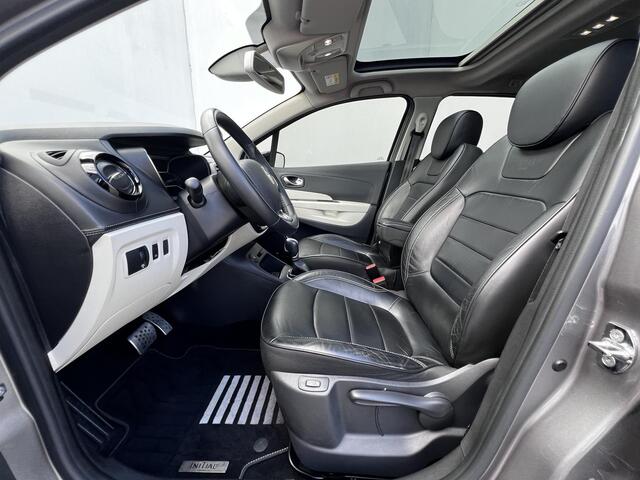 Renault CAPTUR 1.3 TCe Initiale Paris Automaat / Dealer onderhouden / Panorama dak / 1.500 kg trekgewicht / Leder / 17"LM wielen / BOSE audio /