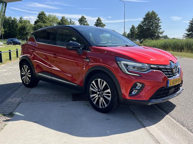 Renault CAPTUR 1.6 E-Tech Plug-in Hybrid 160 PK Initiale Paris / Camera 360' / Stoelverw. + Stuurverw. / Apple Carplay - Android Auto / Keyless / Blind spot warning / 18'' LMV /