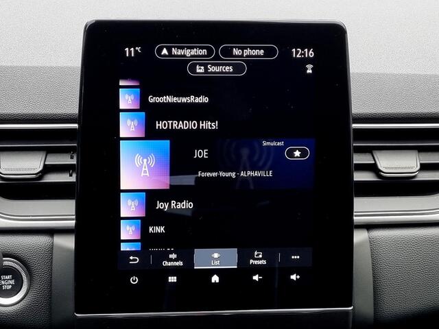 Renault CAPTUR 1.6 E-Tech Plug-in Hybrid 160 techno Automaat / Navigatie / Camera / Cruise Control / Stoelverwarming / Stuurverwarming