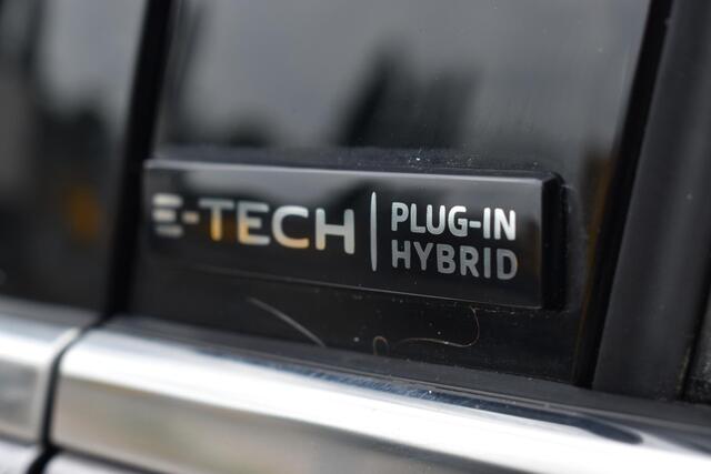 Renault CAPTUR E-Tech Plug-in Hybrid 160 Initiale Paris | SCHUIF/KANTELDAK | 360 CAMERA | STUUR/STOELVERWARMING | BOSE | NAVI | LEDER | APPLECARPLAY/ANDROIDAUTO | CRUISE CONTROL | CLIMATE CONTROL | PDC | LMV