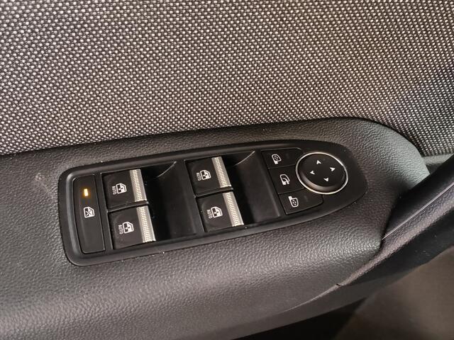 Renault CAPTUR 1.3 mildhybrid 160 Techno AUTOMAAT uit 2025 Rijklaar + Fabrieksgarantie tot 02-2027 Henk Jongen Auto's in Helmond, al 50 jaar service zoals 't hoort!
