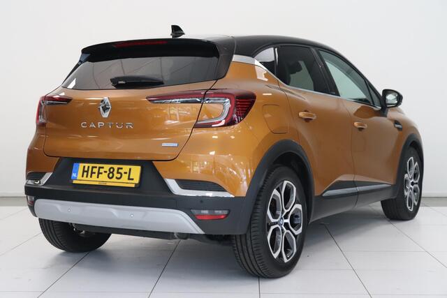 Renault CAPTUR 1.6 E-Tech Plug-in Hybrid 160 Intens | Camera | Climate control | Navigatie | 18"Lichtmetaal | AppleCarplay AndroidAuto | LED |