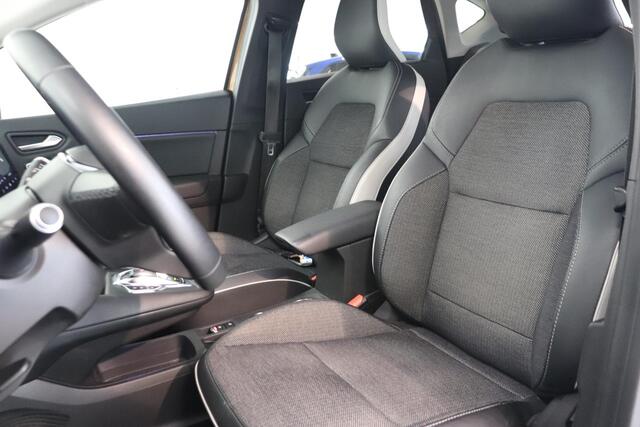 Renault CAPTUR 1.6 E-Tech Plug-in Hybrid 160 Intens | Camera | Climate control | Navigatie | 18"Lichtmetaal | AppleCarplay AndroidAuto | LED |