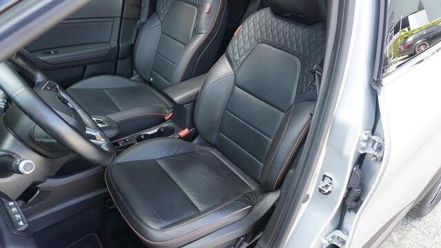 Renault CAPTUR 1.6 160pk E-Tech Initiale Paris Pano.Dak Leder 360-View BOSE Virtual Cockpit LED *Complete Captur*