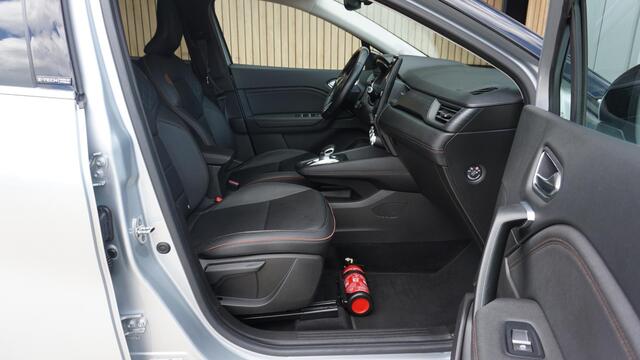 Renault CAPTUR 1.6 160pk E-Tech Initiale Paris Pano.Dak Leder 360-View BOSE Virtual Cockpit LED *Complete Captur*