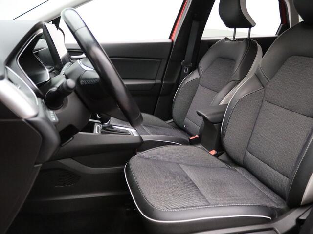Renault CAPTUR E-Tech Plug-in Hybrid 160pk Intens Automaat Camera | Cruise | Navi | Parkeersens. v+a | Stoelverw.