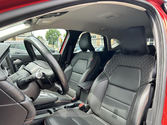 Renault CAPTUR 1.3 TCe 155 Initiale Paris | Parkeersensoren | rondomzicht camera | Stoelverwarming | Stuurverwarming | Voorruitverwarming | Adaptief cruise control
