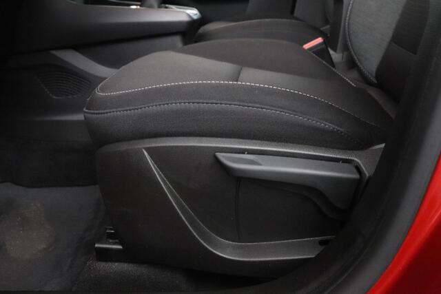 Renault CAPTUR 1.0 TCe 90 Zen | Camera | Stoel/Stuur verwarming | Carplay/Android auto |