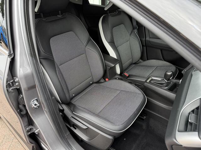Renault CAPTUR Intens 1.3 TCe 140 EDC automaat | 18" velgen | parkeersensoren voor en achter | camera | tijdelijk gratis Top Afleverpakket twv Eur 695