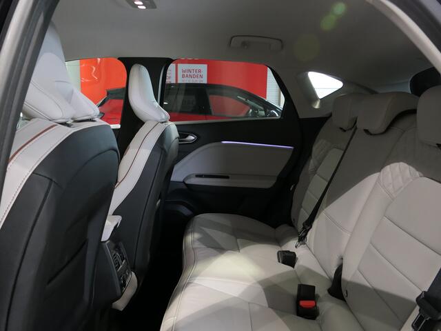 Renault CAPTUR 1.6 E-Tech Plug-in Hybrid 160 Initiale Paris *DEALER ONDERHOUDEN* *Trekhaak* - Allseasons, stoel + stuurverwarming & volleder bekleding