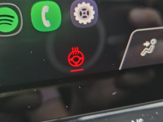 Renault CAPTUR 1.6 E-Tech full hybrid 145 esprit Alpine Automaat / Apple Carplay Android Auto / Stuurverwarming / Adaptief CC / Keyless Entry/Start / Achteruitrijcamera / Climate control / Draadloze telefoon lader / Navigatie /