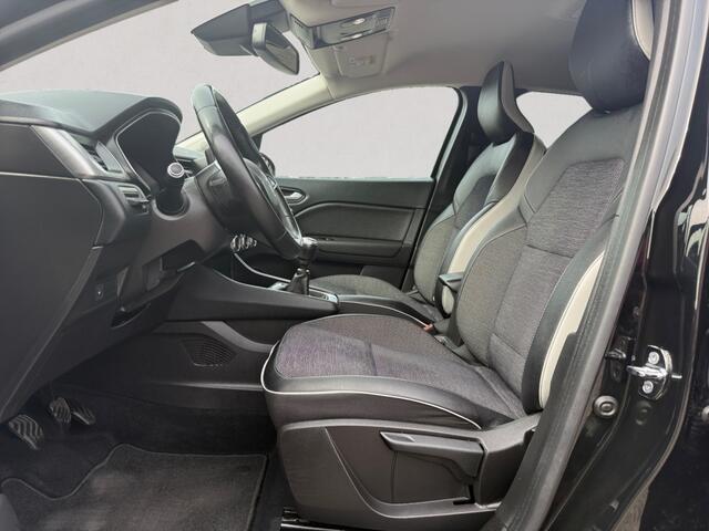 Renault CAPTUR 1.0 TCe Intens TREKHAAK | ADAPTIVE CRUISE CONTROL | NAVIGATIE |