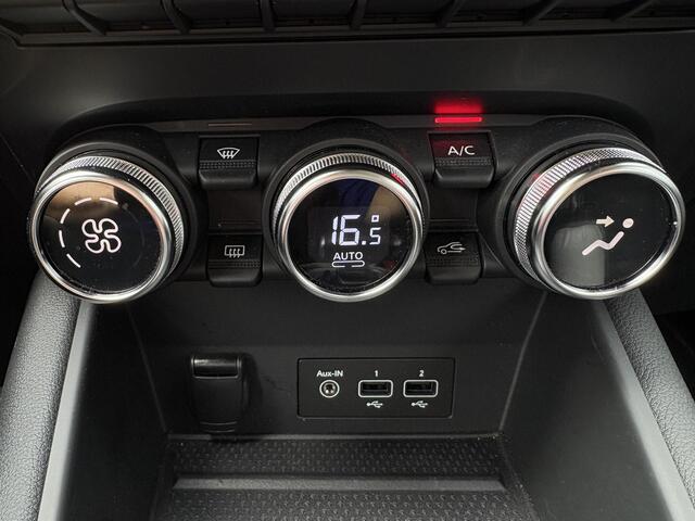 Renault CAPTUR 1.6 E-Tech Plug-in Hybrid 160 Initiale Paris / 1e eigenaar / NL auto / Dealer onderhouden / Stoelverwarming / Lederen bekleding /