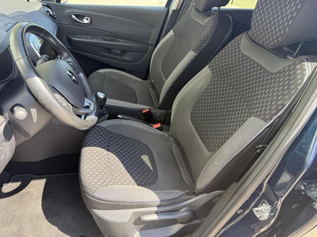 Renault CAPTUR 0.9 TCe 90 Intens / Clima / Navi / 17" lm / Cruise / Donker glas