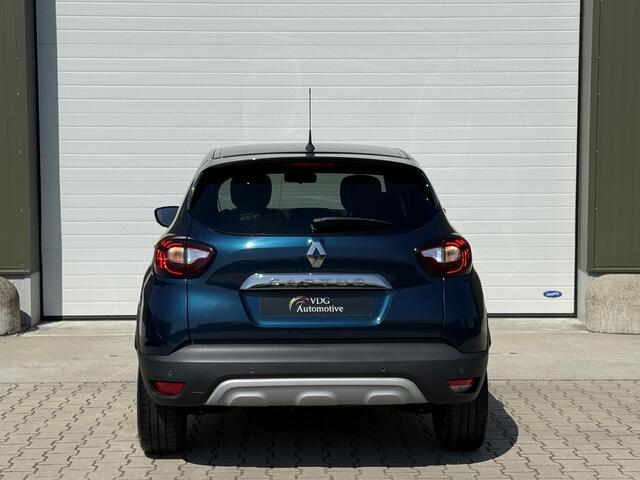 Renault CAPTUR 0.9 TCe 90 Intens / Clima / Navi / 17" lm / Cruise / Donker glas