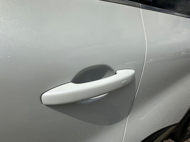 Renault CAPTUR 1.6 ET PH 160 INTENS