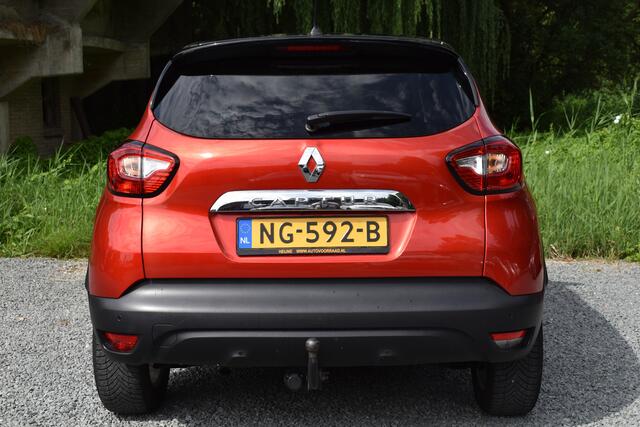 Renault CAPTUR 1.2 TCe 120PK DYNAMIQUE TREKHAAK/NAVI/CAMERA