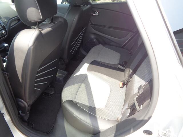 Renault CAPTUR 0.9 TCe Intens Ecc, Navigatie, trekhaak, zwart dak, LM velgen, camera