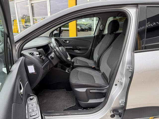 Renault CAPTUR 0.9 TCe Dynamique | Trekhaak | Navigatie | Climate Control | Cruise Control | Lichtmetaal | Parkeersensoren | Bluetooth |