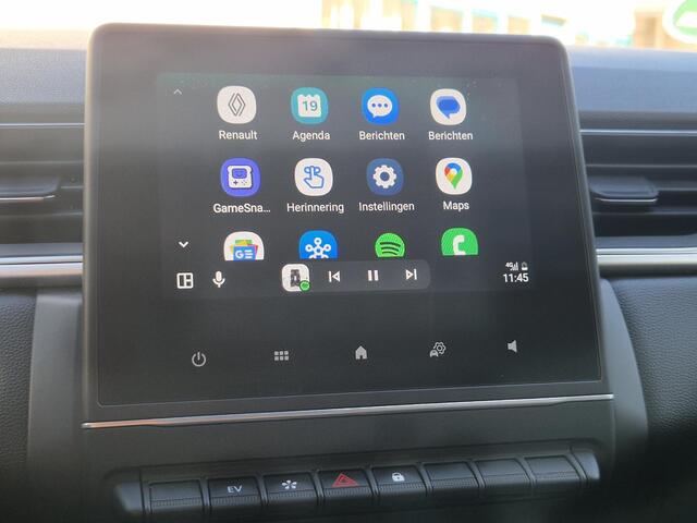 Renault CAPTUR 1.6 E-Tech Hybrid 145 Intens / 1e Eigenaar / Dealer Onderhouden / Trekhaak / Achteruitrijcamera / Navigatie / Apple Carplay & Android Auto / Climate Control / PDC /