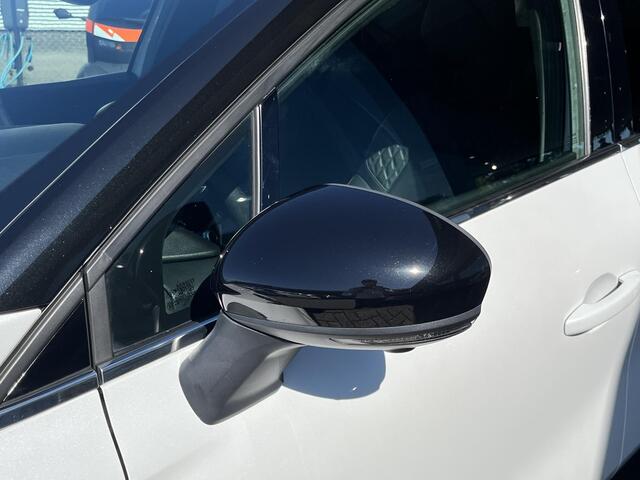Renault CAPTUR 1.3 TCe 130 Initiale Paris ELEKTRISCHE STOELEN / STOELVERWARMING / LEDEREN STOELEN / LICHT METAAL / BOSE AUDIO / PARKEERSENSOREN + CAMERA / DEALER ONDERHOUDEN!!