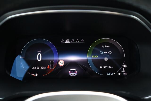 Renault CAPTUR 1.6 E-Tech Plug-in Hybrid 160 Business | Adap. Cruise | Navigatie | Camera | Stoel-/Stuurverwarming | Climate Control