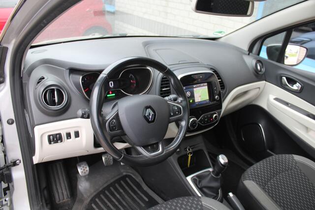 Renault CAPTUR 0.9 TCe Intens Trekh. Clima Navi Panoramadak