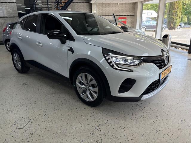 Renault CAPTUR 1.0 TCE ZEN / Airco / Cruise / Navi / Led Verlichting / Dab / Trekhaak