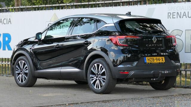 Renault CAPTUR 1.6 160 PHEV Plugin Hybrid Initiale Paris