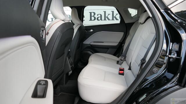 Renault CAPTUR 1.6 160 PHEV Plugin Hybrid Initiale Paris