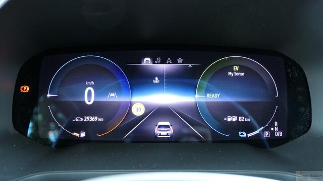 Renault CAPTUR 1.6 160 PHEV Plugin Hybrid Initiale Paris