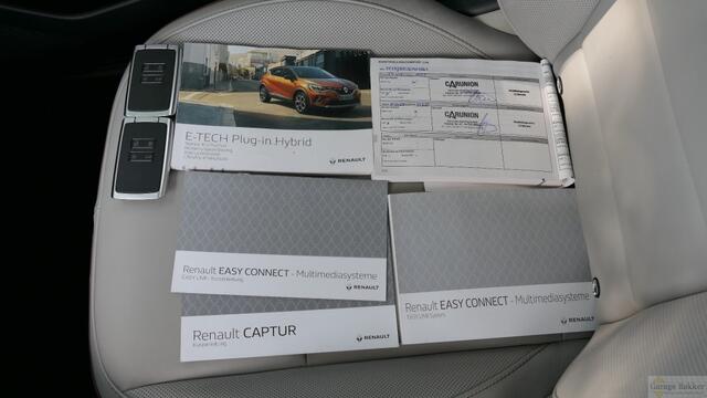 Renault CAPTUR 1.6 160 PHEV Plugin Hybrid Initiale Paris