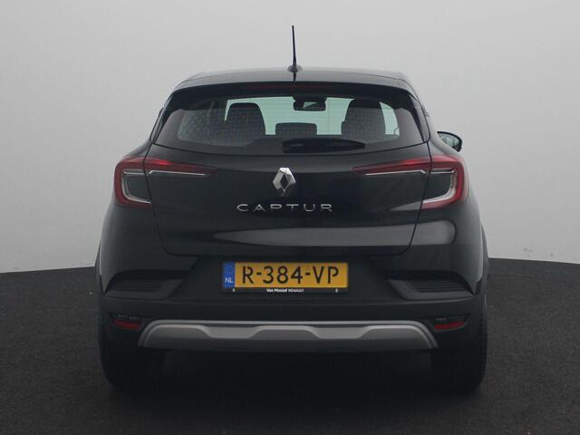 Renault CAPTUR TCe 90 Equilibre | Airco | Lane departure warning met lane keep assist | Led pure vision koplampen | Skidplates vóór en achter in zilvergrijs | Metaalkleur |