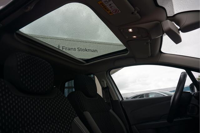 Renault CAPTUR 1.3 TCE 150 EDC Intens